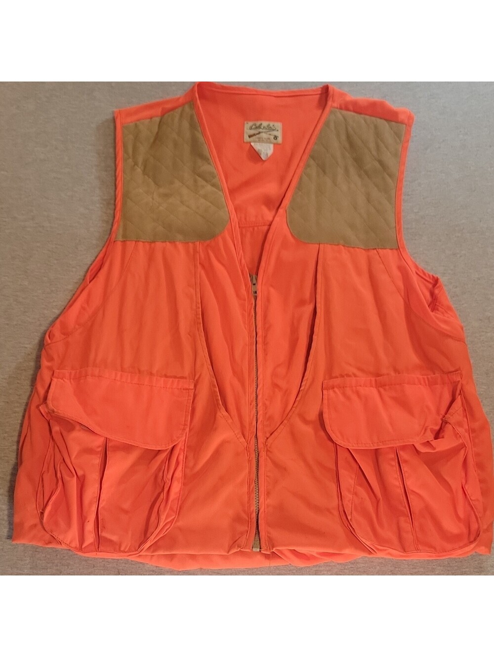 Cabela's Men's XL Shooting Vest Full Zip Quilted Shoulders Pockets Orange/Brown